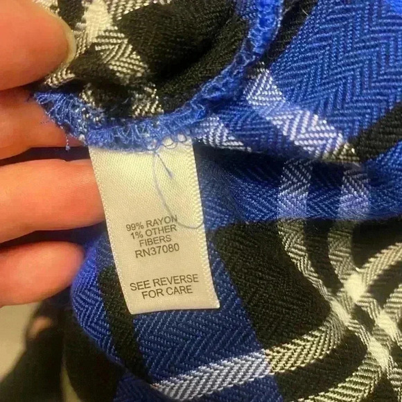 Est 1946 button down shirt in plaid in blue cream black with touches of silver - Picture 8 of 9